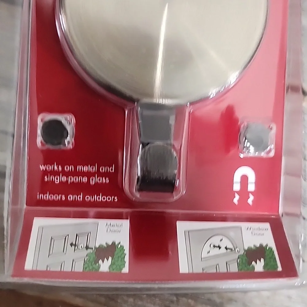 Magnetic Door Hanger
